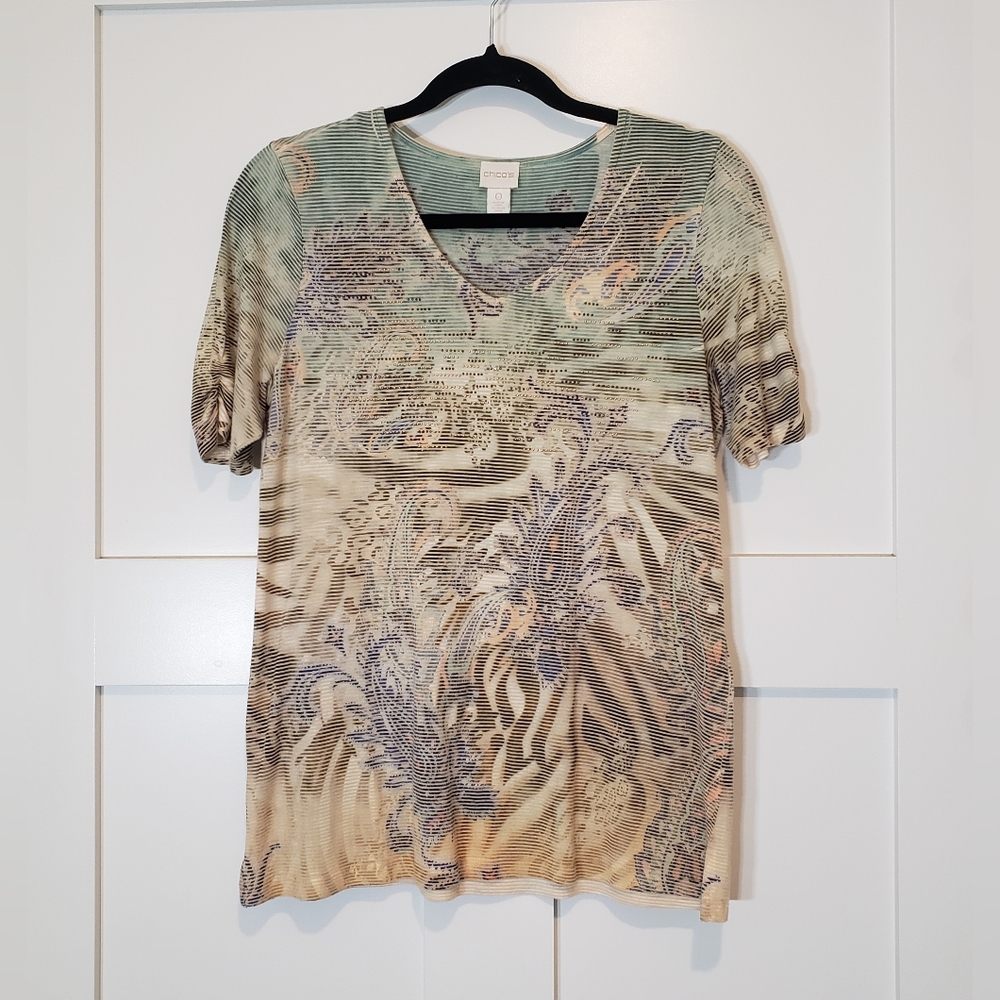 Chico's Multicolor Paisley V Neck Tee Shirt Short Sleeves Size 0/XS